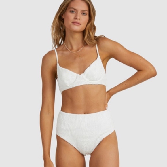 🔥🔥BILLABONG - VERANO JUNI BRA UNDERWIRE HI RETRO BIKINI SET🔥🔥 - Picture 5 of 11